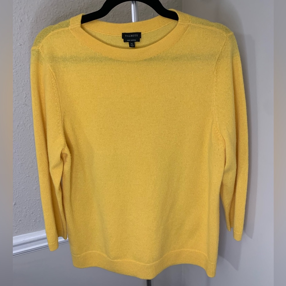 Like new Talbots cashmere yellow sweater